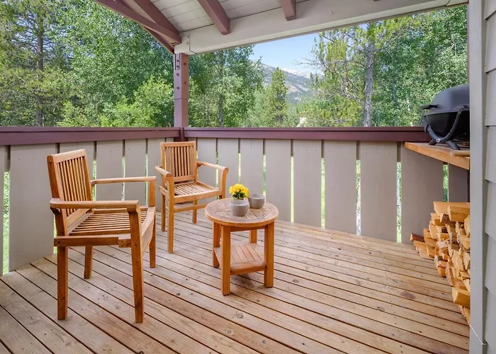 Rmr: Strawberry 3921 In The Aspenswilsonwy Apartment